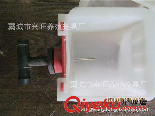 廠(chǎng)家批發(fā)優(yōu)質(zhì)水貂飲水器，新式水貂飲水用品，水貂飲水設(shè)備原始圖片2