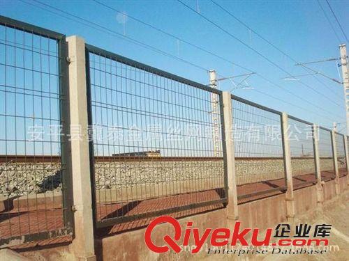 倉庫隔離柵 廠家供應 鐵路框網 小區(qū)圍欄 養(yǎng)殖外圍網原始圖片2