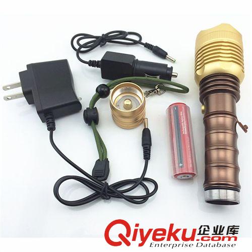 新款旋轉(zhuǎn)變焦大功率強光手電筒 CREE Q5三檔調(diào)光強光手電 手電筒