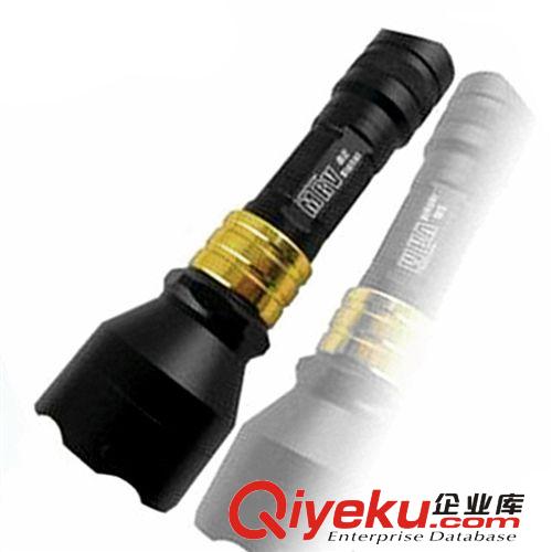 CREE Q5 XPE LED三檔調(diào)焦變焦強光戰(zhàn)術(shù)彩色手電筒