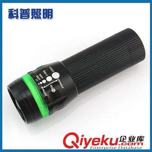 廠家直銷(xiāo) 強(qiáng)光CREE T6 燈王 U2自行車(chē)燈套裝 4.2V 四并電池 頭燈