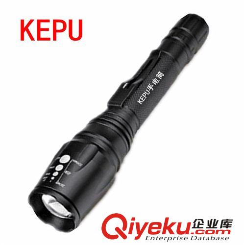 廠(chǎng)家直銷(xiāo)鋁合金手電筒XMLT6手電強(qiáng)光遠(yuǎn)射直充電手電筒充電