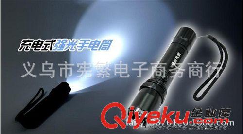 廠家直銷指南針強(qiáng)光手電筒三檔光源LED熱賣禮品手電定制可打LOGO