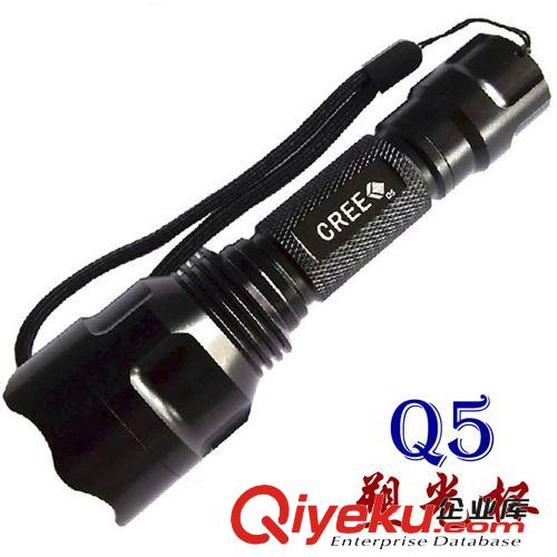 18650充電鋰電池鋁合金手電筒 CREE LED強光手電筒10W 廠家批發(fā)