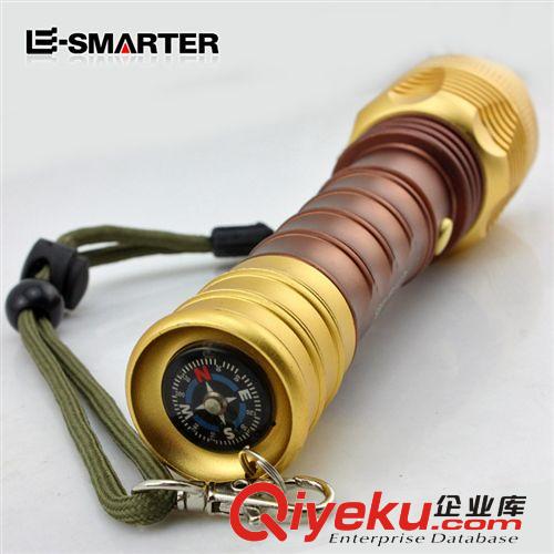 神火 Q5強光手電筒 機械旋轉變焦 土豪金 18650充電遠射廠家批發原始圖片3