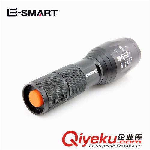 2014淘寶{zx1}爆款XM-L2變焦強光手電筒探照燈18650/3*AAAR5L2批發(fā)原始圖片3