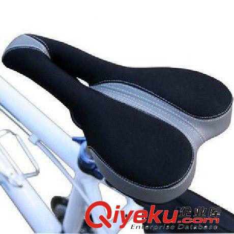 加厚山地自行車鞍座 公路車坐墊 車座 裝備配件 （寶石花）