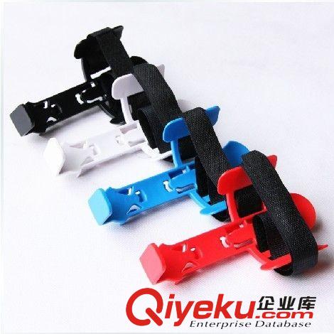 新款 Mattock玻璃纖維水壺架 自行車塑料水杯架 【雙翼水壺架】