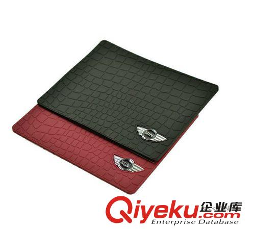 奧迪奔馳高擋車載車用汽車手機防滑墊鑲鉆車標防滑墊 大眾用品原始圖片2