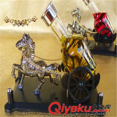馬拉酒香水座 汽車香水座 馬到成功汽車香水汽車酒瓶香水