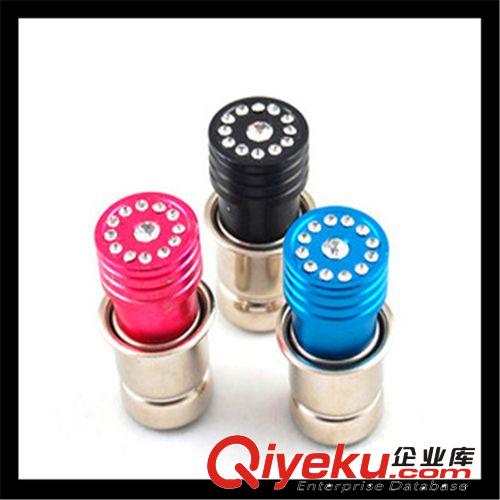 汽車用品車載雙USB 迷你USB充電器 {wn}車載雙USB點煙器式充電器