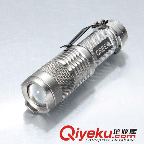 CREE Q5 調光迷你強光手電筒 兩用電源 伸縮變焦 工廠直銷批發(fā)原始圖片3