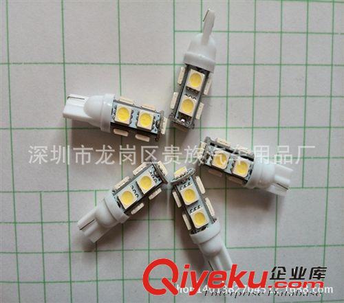 示寬燈 黑鋒系列 T10-5050-5燈超亮聚光+散光 白光示寬燈 行車燈