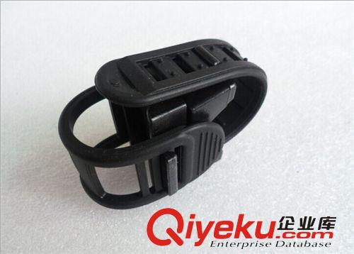 新款燈架 LED強(qiáng)光手電筒燈架 可任意調(diào)節(jié)大小自行車燈夾子 批發(fā)