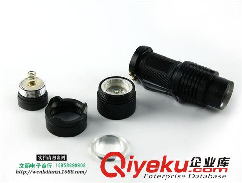 進口迷你無極變焦CREE Q5 伸縮調(diào)焦 強光手電 可用5號電 戶外用品