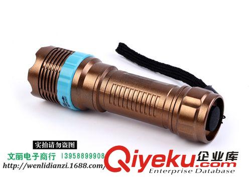 新款{dj2}sf 戶外求生手電筒  品質(zhì)精細(xì) 塑料手電筒原始圖片2