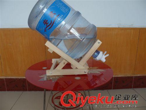 桶裝水臺(tái)式支架 木質(zhì)水桶支架 簡(jiǎn)易飲水機(jī) 倒置飲水機(jī)原始圖片2