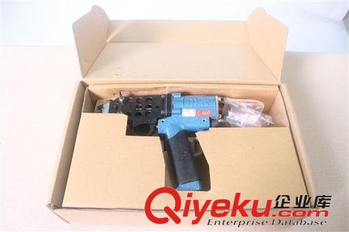 臺灣進口C型釘槍   雞場 養殖設備 氣動C型槍 綁籠氣槍 打釘槍原始圖片3