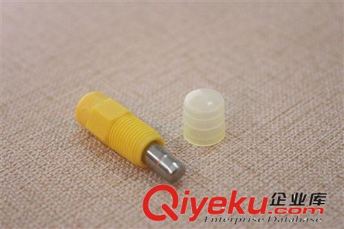 立試雞用乳頭 家禽專(zhuān)用乳頭式飲水器 自動(dòng)飲水系統(tǒng)