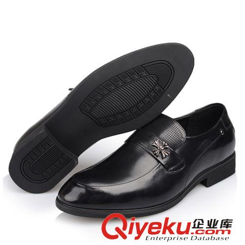 9月15號(hào)老人頭6個(gè) 廠(chǎng)家直銷(xiāo)正品老人頭新款歐式商務(wù)正裝男皮鞋透氣耐磨鞋175A15601原始圖片3
