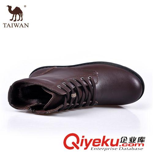 臺(tái)灣駱駝專區(qū) 2014新款臺(tái)灣駱駝?wù)纺行?真皮中筒休閑高幫男靴冬季時(shí)尚馬丁鞋原始圖片3