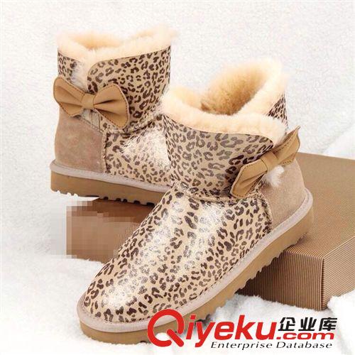 歐美gddp女雪地靴 批發(fā)歐美秋冬新款羊皮毛一體雪地靴女中筒靴斑馬紋平底短靴保暖鞋