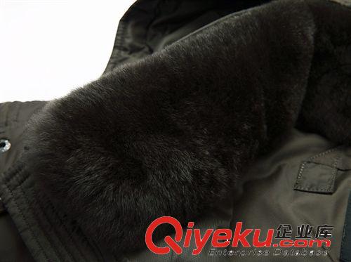 新品上架 冬季新款爸爸羽絨服中年休閑男裝兔毛立領中老年加厚休閑外套批發