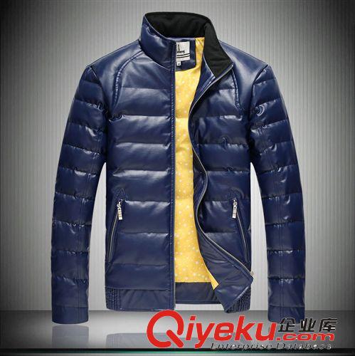時(shí)尚羽絨服 批發(fā)男士韓版短款PU皮羽絨服 時(shí)潮男大碼羽絨服ZJ220XZ300F0100原始圖片2