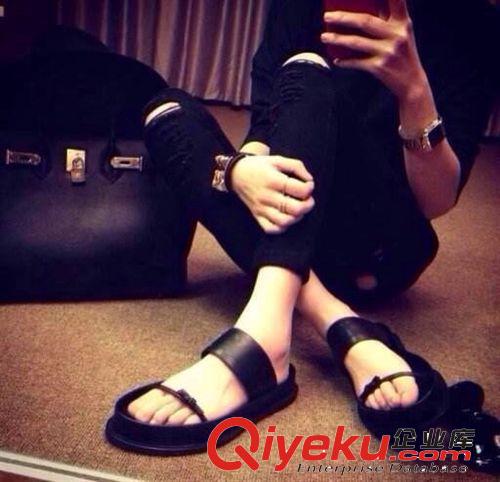 ----涼鞋--- 歐洲站2014夏季新款歐美風(fēng)玫瑰印花迷彩皮拖鞋子