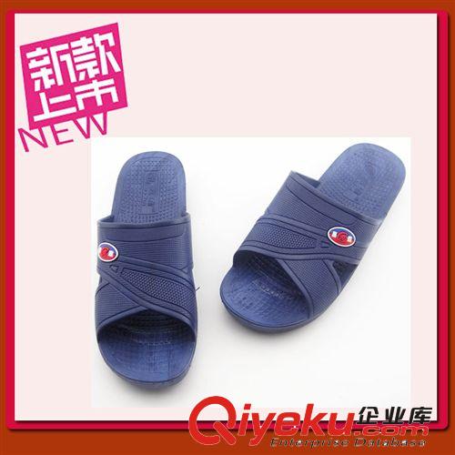 男女式?jīng)鲂闲晷?批發(fā) 老年防滑拖鞋 低跟套趾紫荊花新款涼拖 室內(nèi)家居女士拖鞋