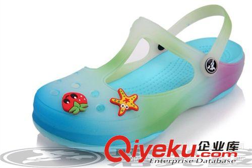 溜冰鞋 雙排旱冰鞋批發(fā)溜冰場(chǎng)專用特耐用黑色頭層牛皮雙排透明輪溜冰鞋