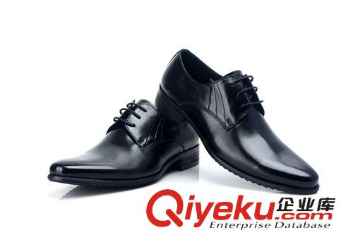 2014新品 新款男士商務正裝皮鞋 簡約款 小牛皮男士皮鞋 尖頭結婚男鞋 批發