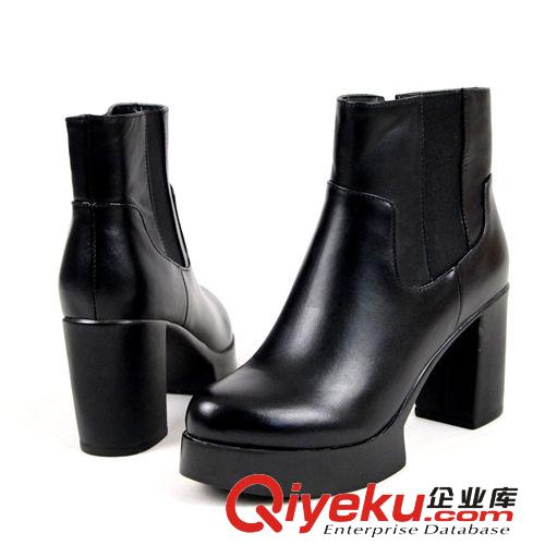 一件起批 專區(qū) 女靴白色zp短靴尖頭系帶裸靴粗跟馬丁靴秋季單靴牛皮2014新款
