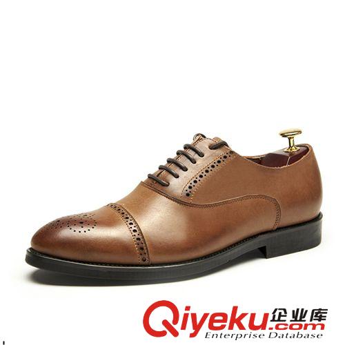 單鞋 維戈秋季新款布洛克雕花男鞋zp英倫商務(wù)鞋時(shí)尚潮休閑鞋子男zp