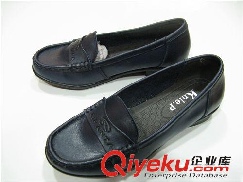2014經典zp女鞋 【一件代發】頭層牛皮舒適軟底百搭休閑女鞋 zp單鞋廠家直銷