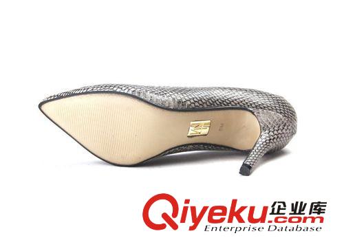 3.1~3.31上架 批發(fā)外貿(mào)女鞋 歐洲站真皮淺口蛇紋羊皮OL優(yōu)雅工作鞋 氣質(zhì)高跟鞋女原始圖片3