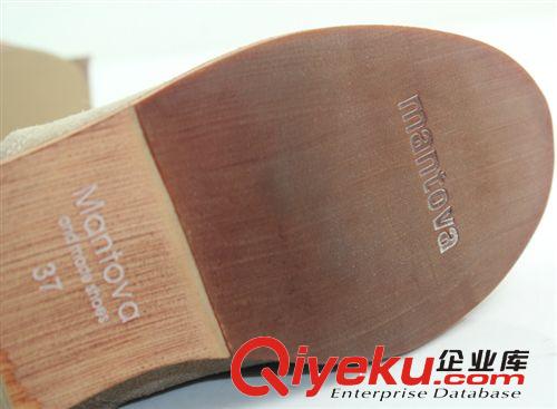 10.1~10.31上架 秋冬新款mantova短靴檫色做舊復(fù)古zp大碼馬丁靴機(jī)車騎士女靴子