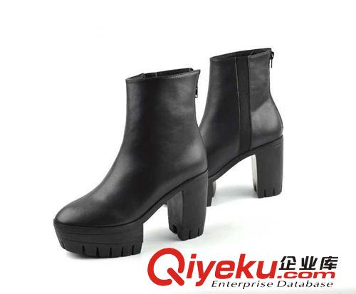 9.1~9.30上架 歐洲站T臺走秀款秋冬zp防水臺厚底女靴 粗跟高跟短靴馬丁靴原始圖片2