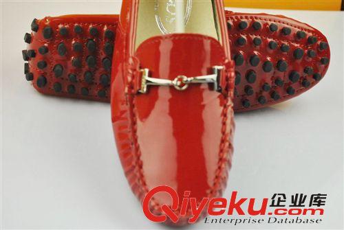 男、女豆豆鞋 2014歐洲站平底圓頭牛漆皮豆豆鞋單鞋女鞋一件代發(fā)批發(fā)代理原始圖片3