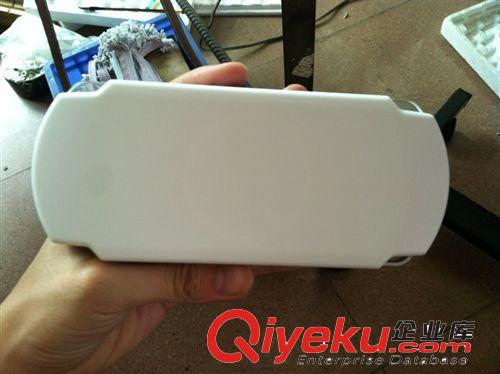 掌上游戲機(jī) 供應(yīng)PSP3000保護(hù)盒殼 psp2000分離塑料殼 塑料原始圖片2