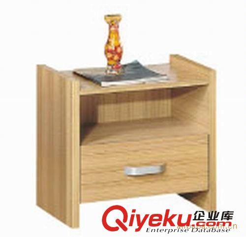 组合家具 床/床头柜/梳妆台/衣柜/板式家具金丝柚木套房2