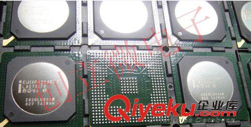 INTERSIL系列 全新原裝 AS82527 品牌INTEL 芯片 QFP44  拍前請咨詢