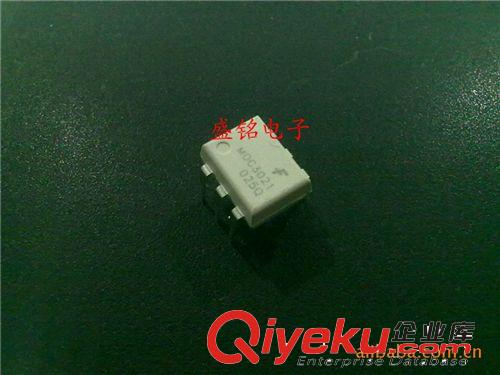 光電耦合器 原裝仙童MOC3020 DIP-6
