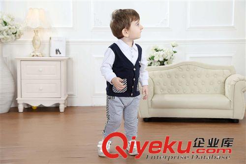 2014秋裝新款 品質(zhì)外貿(mào)童裝 男童休閑紳士套裝兒童衣服 全棉長袖三件套童套裝原始圖片3