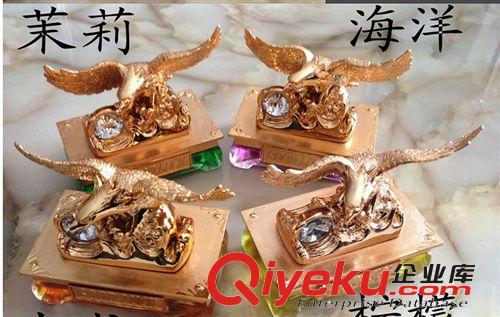飛鷹香水座 汽車香水座 創(chuàng)意 車載香水瓶 大展宏圖 雄鷹展翅 擺件原始圖片3