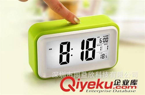 簡約新奇特臥室創意夜光感應聰明鐘 靜音懶人鬧鐘聰明鐘 電子時鐘原始圖片3