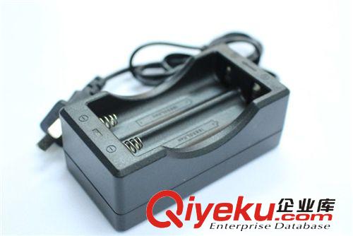 雙充18650充電器 帶線鋰電池充電器，美規(guī)充電器原始圖片3