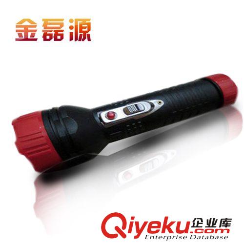 zpC8強(qiáng)光手電 Cree Q5 強(qiáng)光手電筒 五檔調(diào)光145克 寧波手電筒