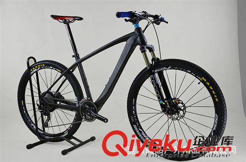專業定制OEM碳纖維車架 DIY 26 /27.5 /29碳纖維山地越野自行車原始圖片2