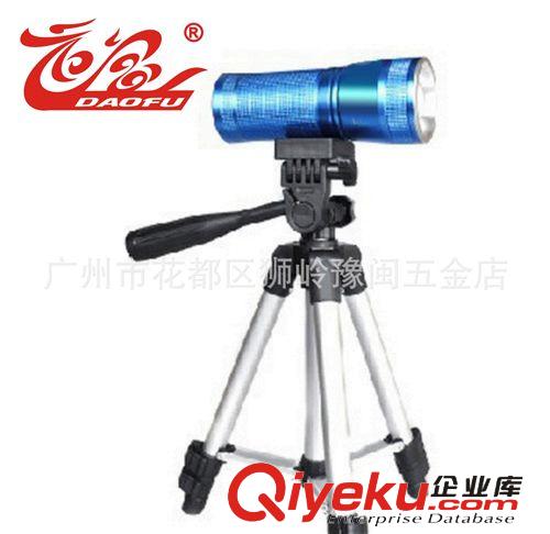 tj超強(qiáng)光源10W藍(lán)光釣魚燈紫藍(lán)光夜釣燈伸縮變焦夜釣手電釣魚燈